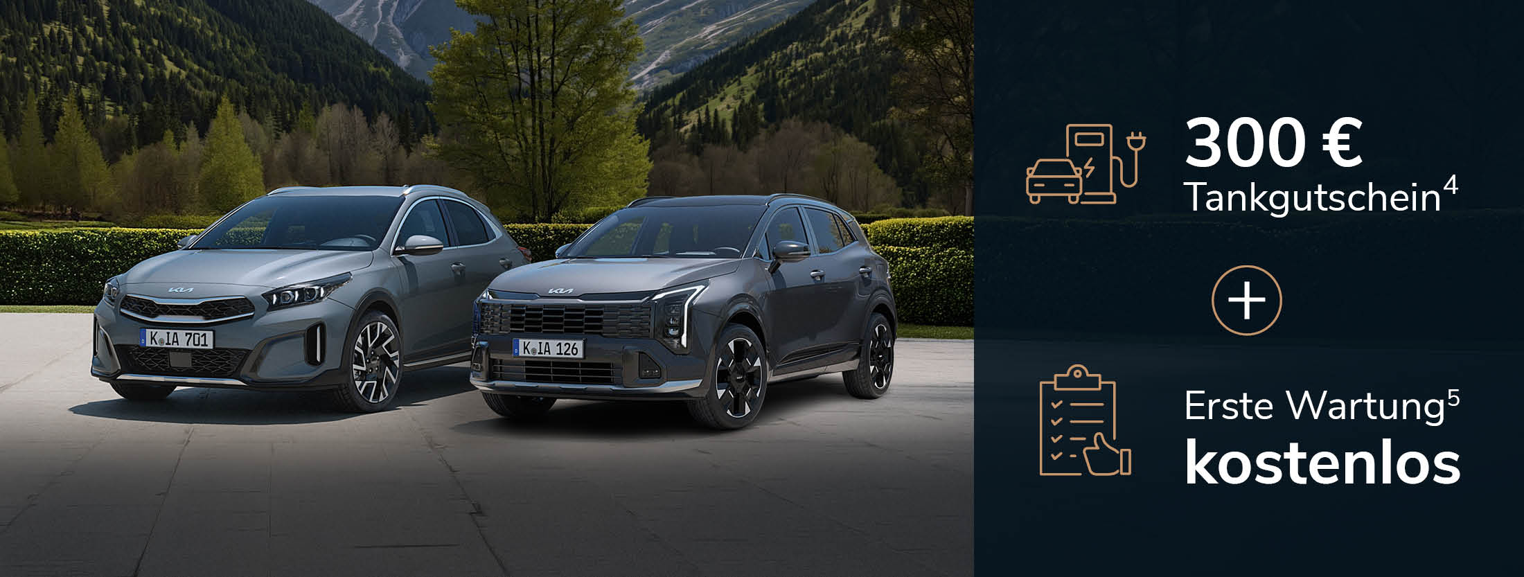 Kia EV4, Kia Sportage und Kia XCeed stehen nebeneinander